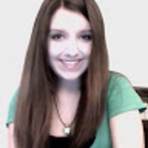 Meet your Posher, Taylor - Picture 1 of 1